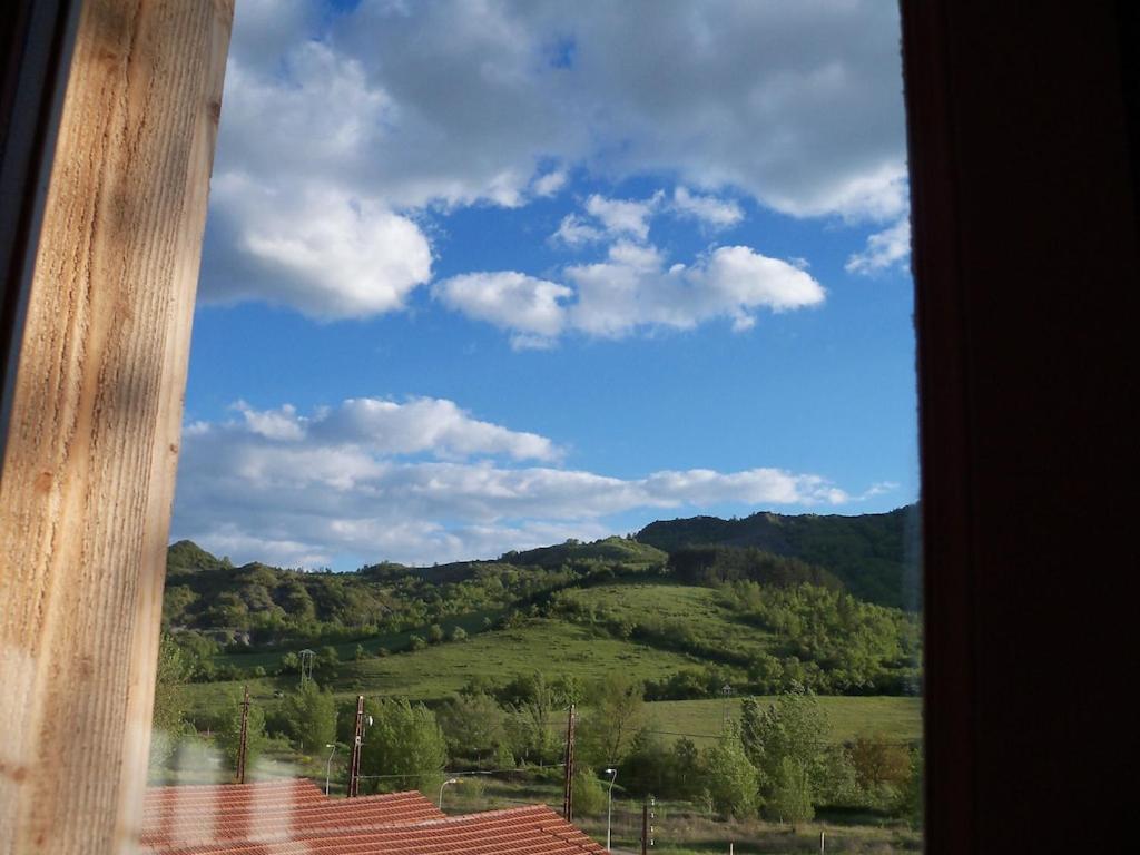 Chateau D'Eau Logement Insolite Tournemire  エクステリア 写真